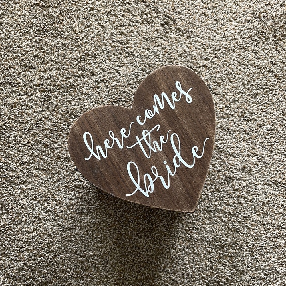 “Here Comes the Bride” flower girl basket